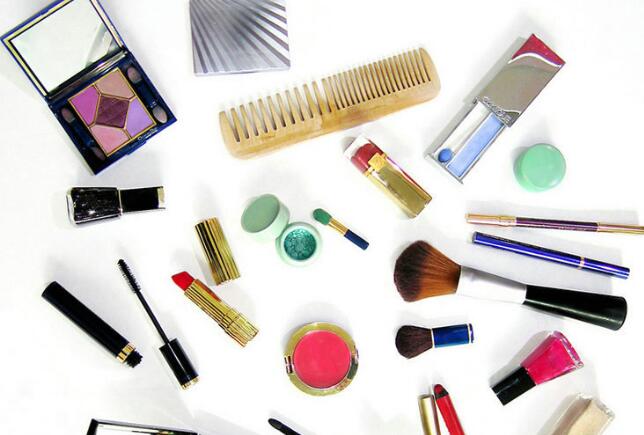 化妆品品牌货源哪里找？2021年进货新渠道必看！